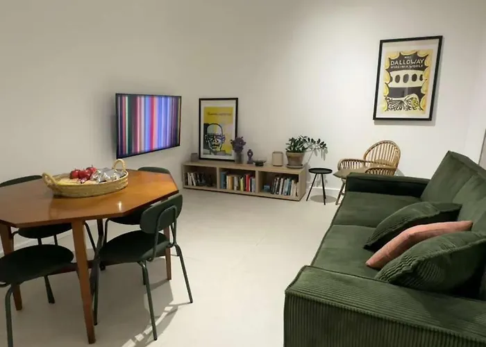 The Hidden Mint - * Valletta